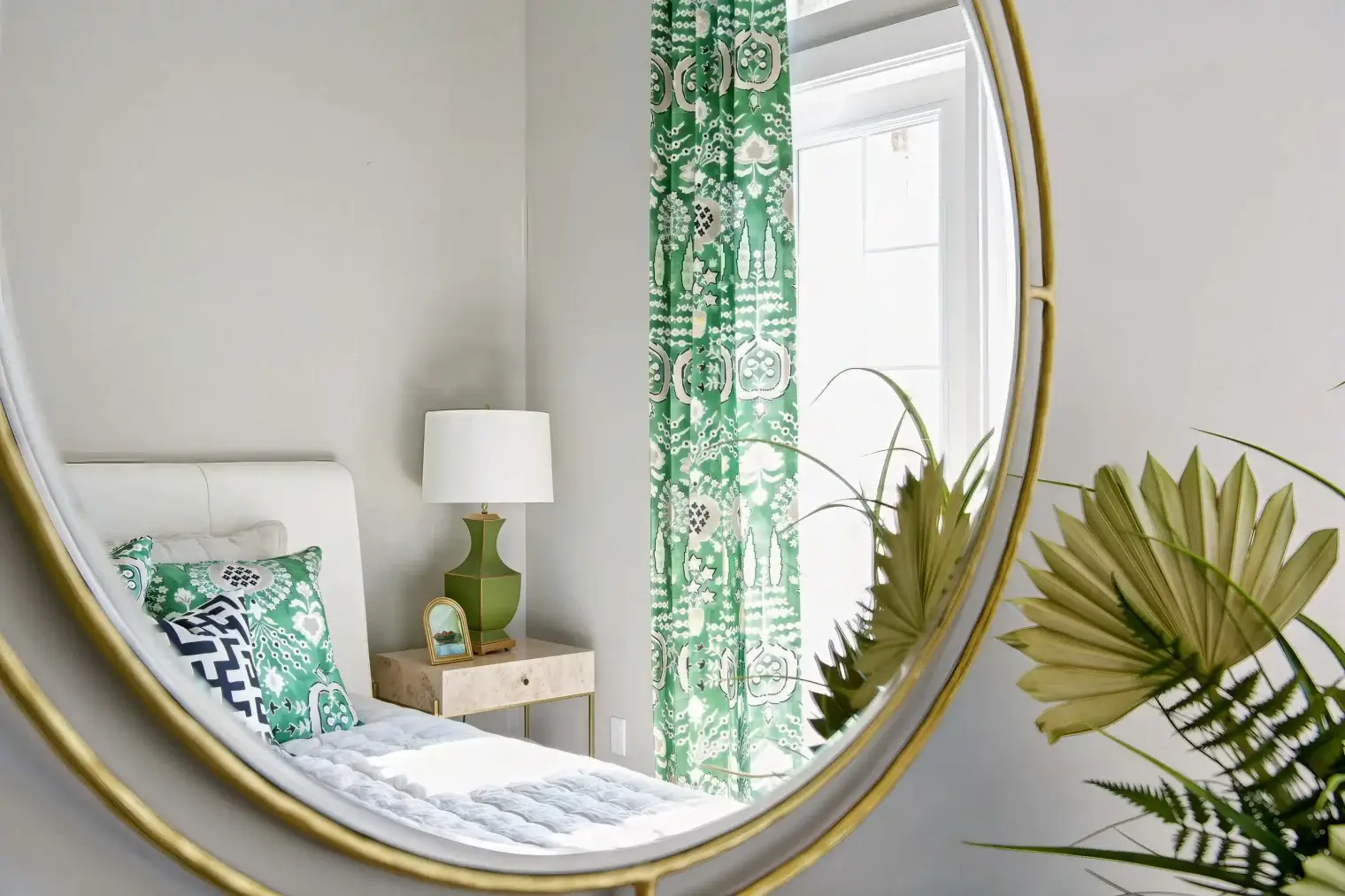 e6d3b356-4b48-4794-98a9-199073a98975-1-100-o-1_le_upscale_strong_light_ai_40_tone_enhance_30_color_enhance_30