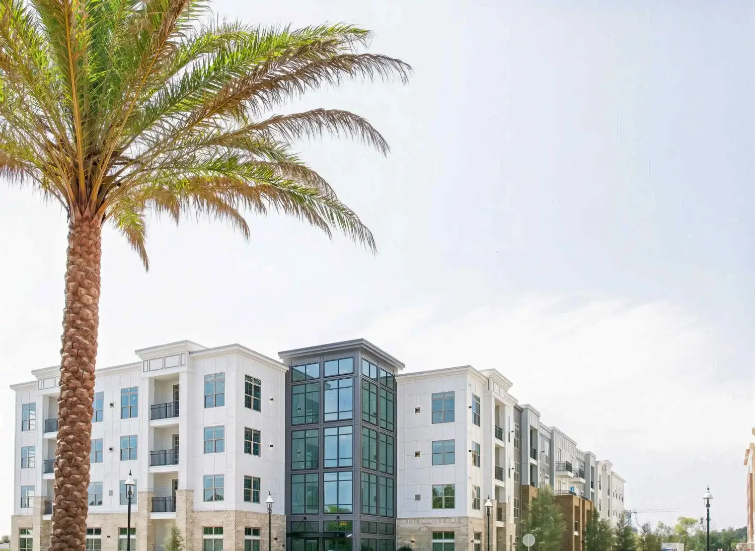 eaf5ddc0-e995-4caa-8ca2-ecb8c00198cf-1-100-o_le_upscale_strong_light_ai_40_tone_enhance_30_color_enhance_30