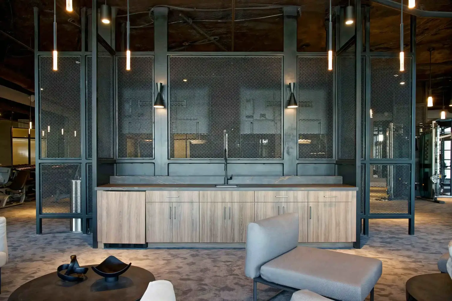 emmajames-02_le_upscale_strong_light_ai_40_tone_enhance_30_color_enhance_30