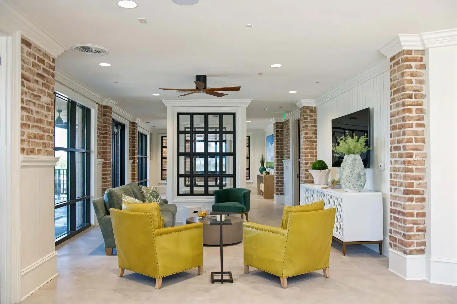 emmajames-18_le_upscale_strong_light_ai_40_tone_enhance_30_color_enhance_30