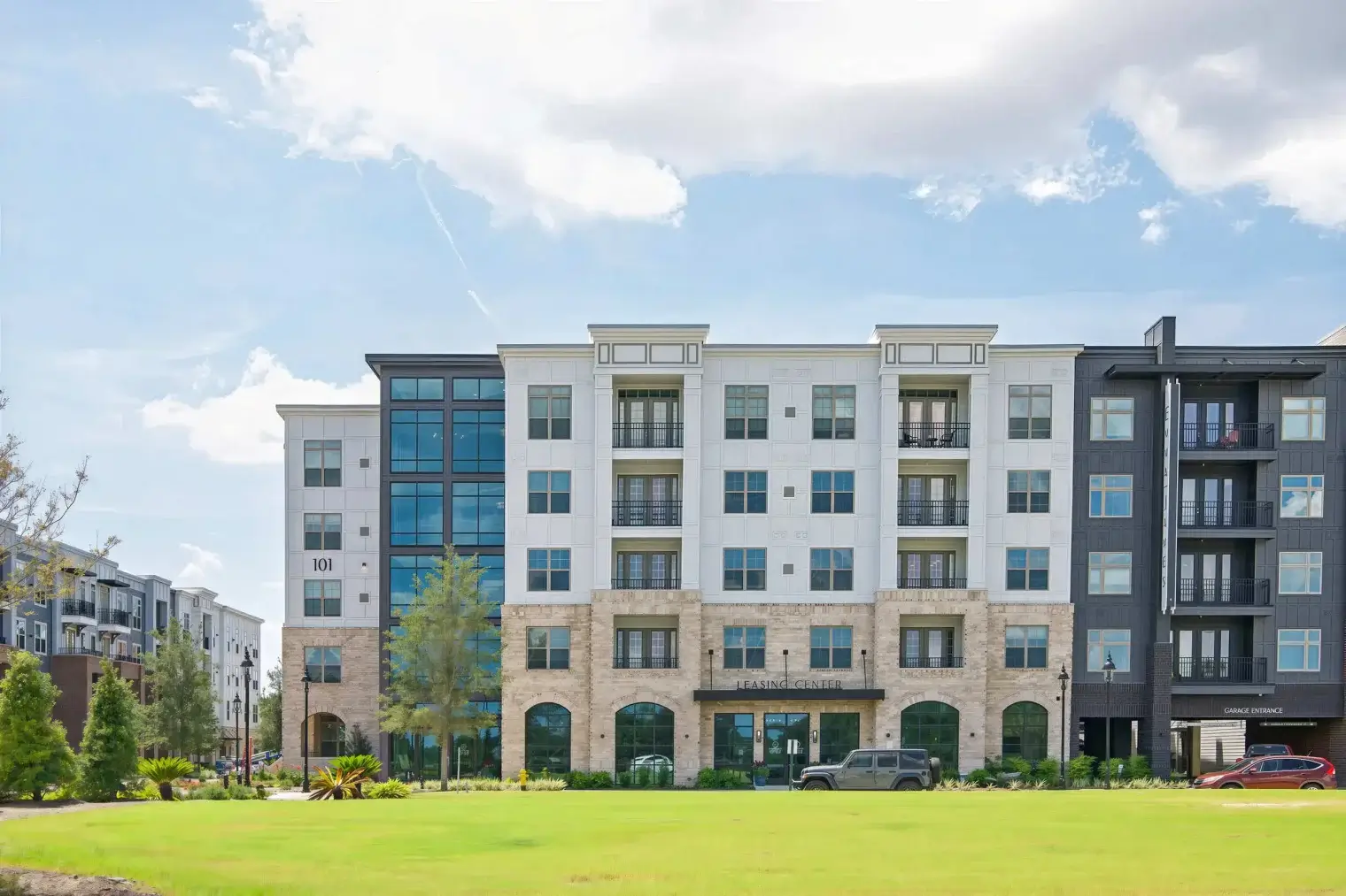 emmajames-41_le_upscale_strong_light_ai_40_tone_enhance_30_color_enhance_30