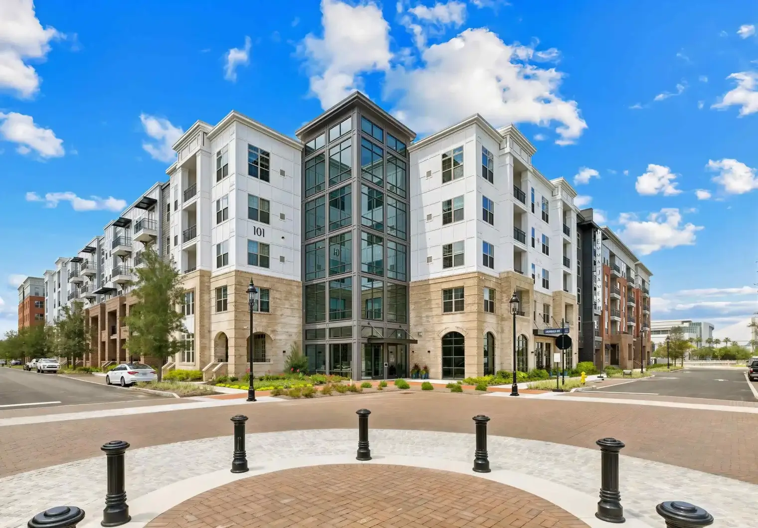 emmajames-savannah-exterior-1-