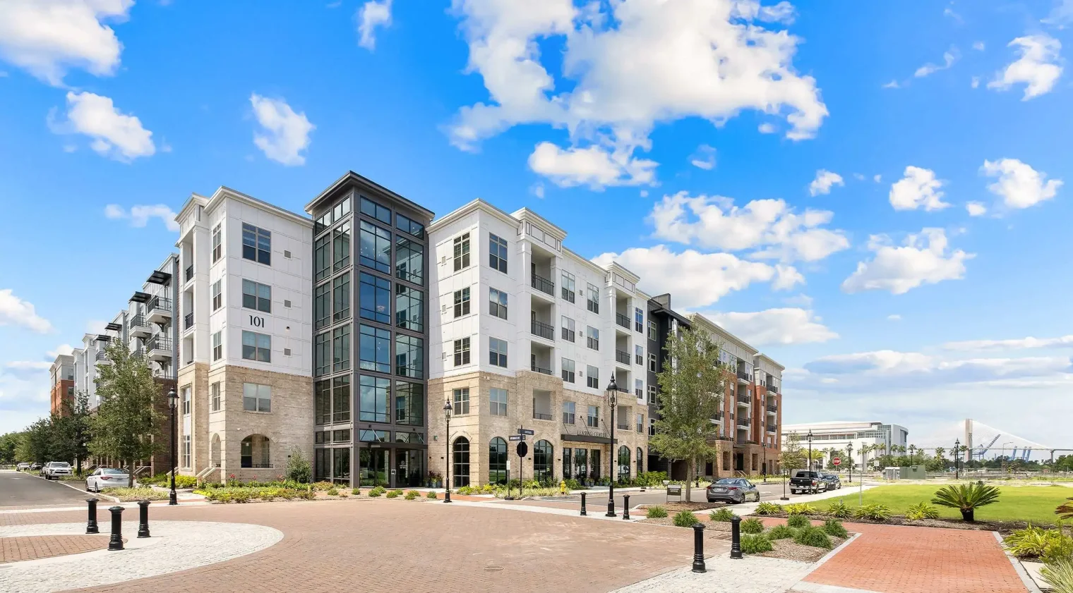 emmajames-savannah-exterior