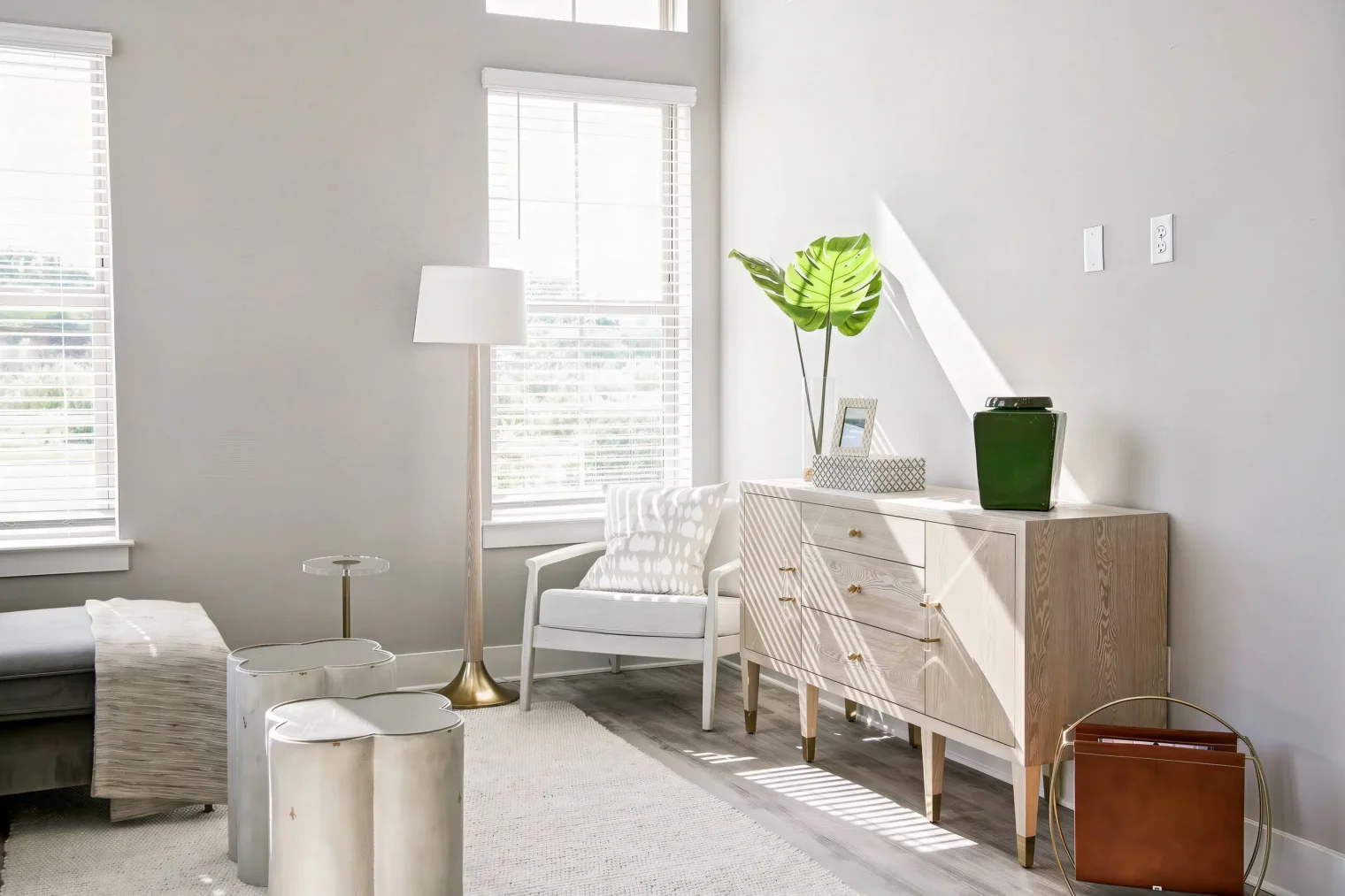 emmajames-savannah-interior-1-