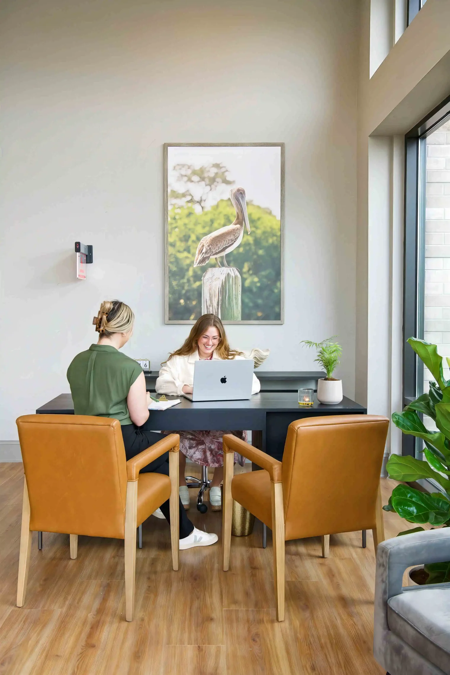 vm-emmajames-37_le_upscale_strong_light_ai_40_color_enhance_30